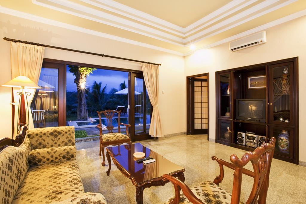 Puri Asri Hotel & Resort Magelang Exterior foto